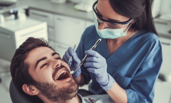 Dentista Copacabana Estela Valdetaro